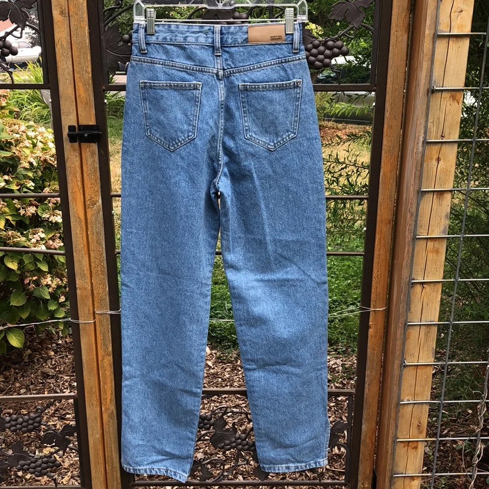Nasty Gal light blue 💯 % organic cotton split hem straight jeans size 0/…